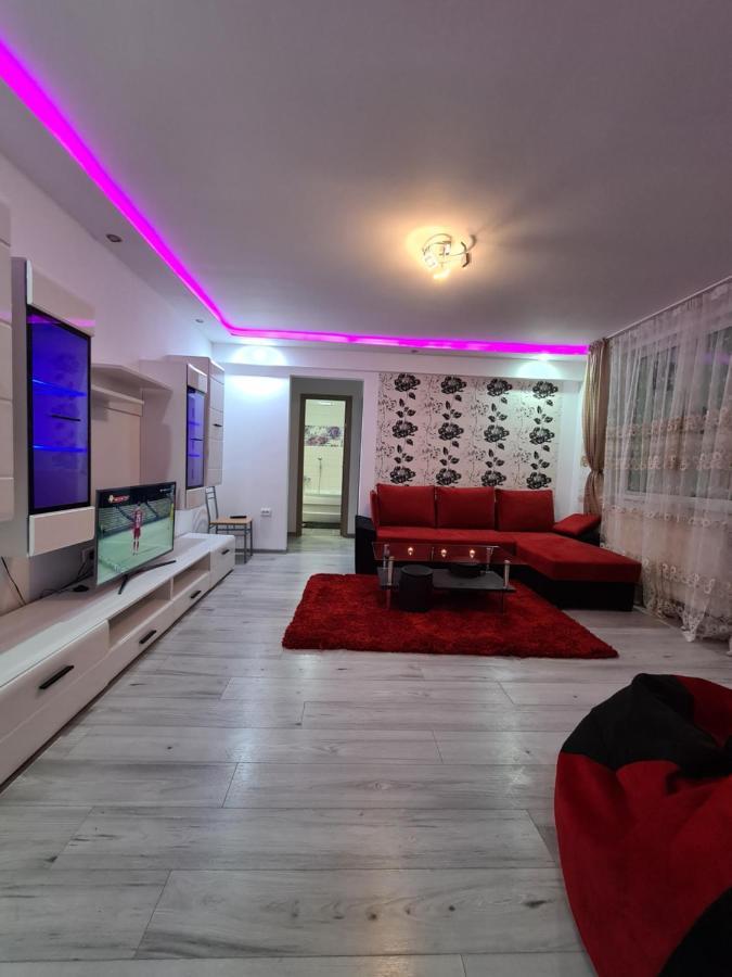 Apartament Ultra Central 1 Lägenhet Hunedoara Exteriör bild